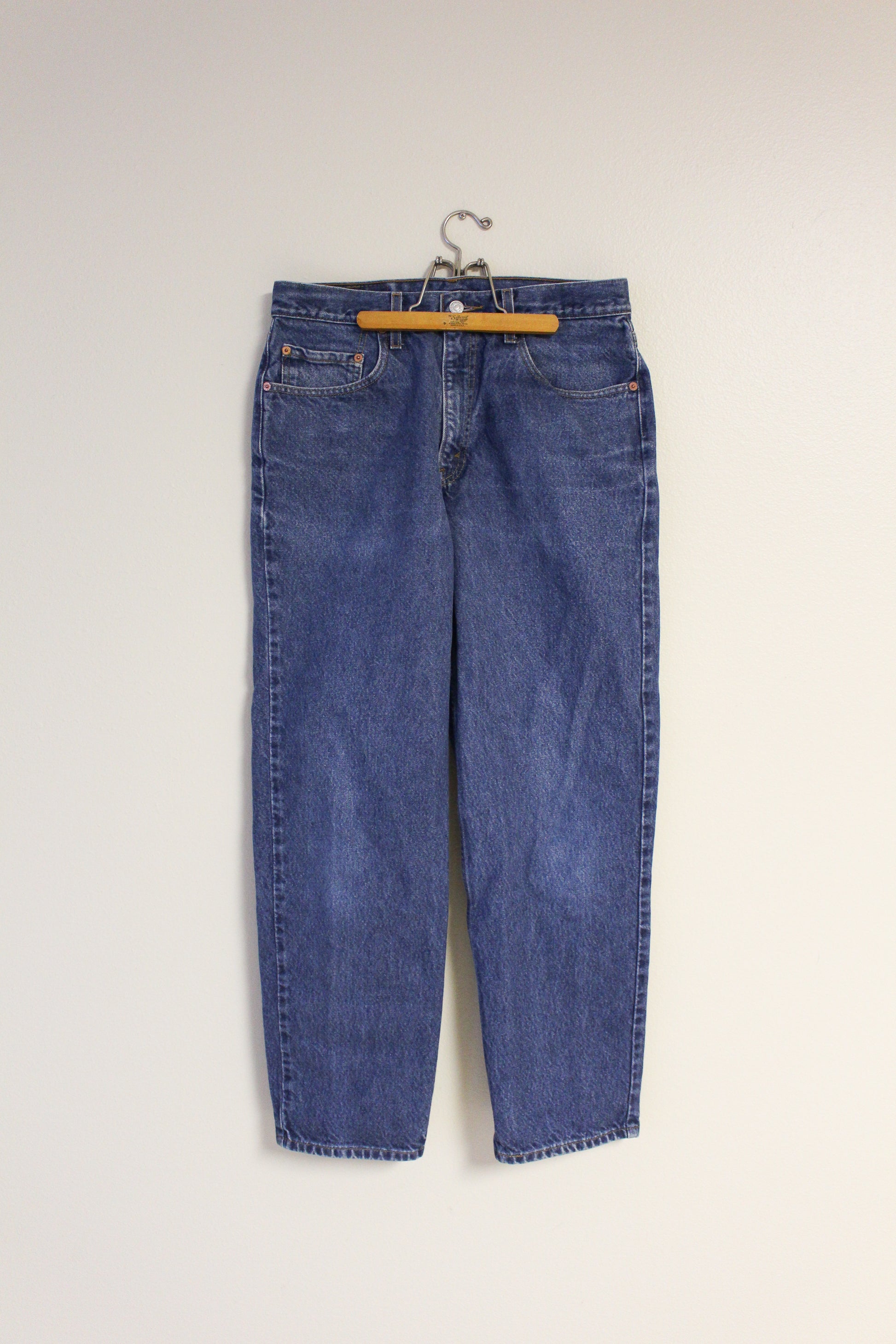 vintage red tab Levis, dark denim relaxed fit jeans 