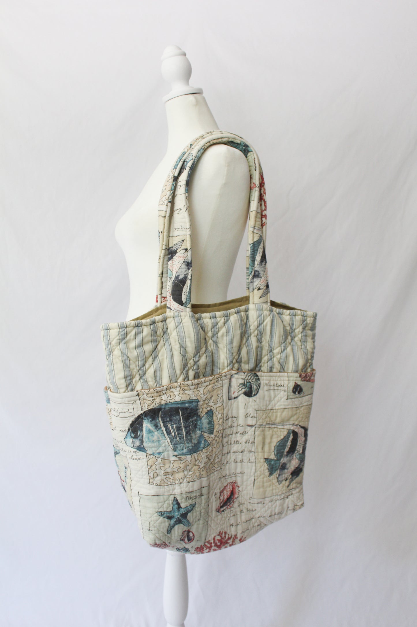seashell beach bag, fish beach bag, handmade beach bag, quilt beach bag, upcycled beach bag, nautical beach bag, tote bag for beach, quilted tote bag, quilted purse