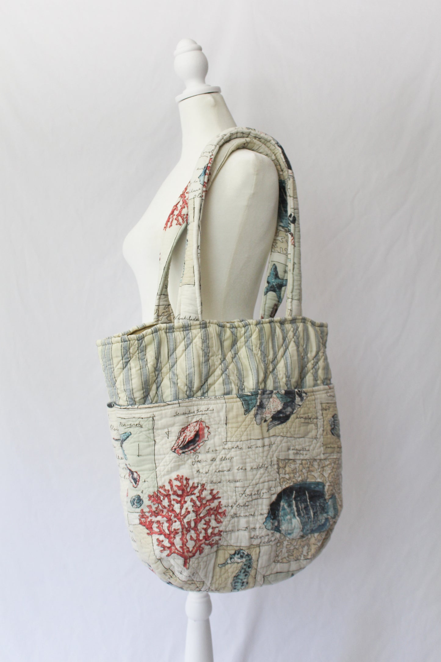 seashell beach bag, fish beach bag, handmade beach bag, quilt beach bag, upcycled beach bag, nautical beach bag, tote bag for beach, quilted tote bag, quilted purse