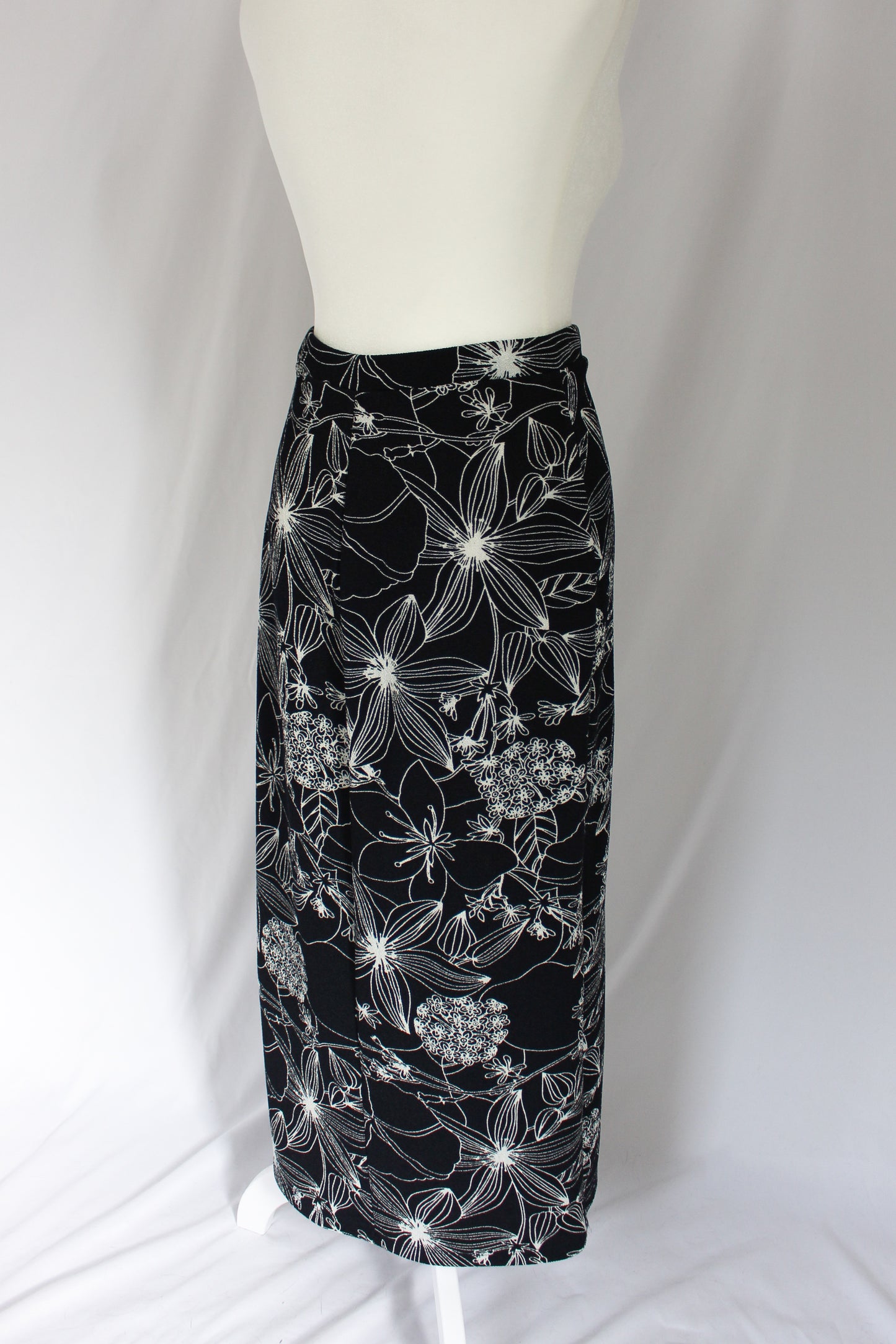 black skirt with white flower sketched design, maxi skirt with slit, 