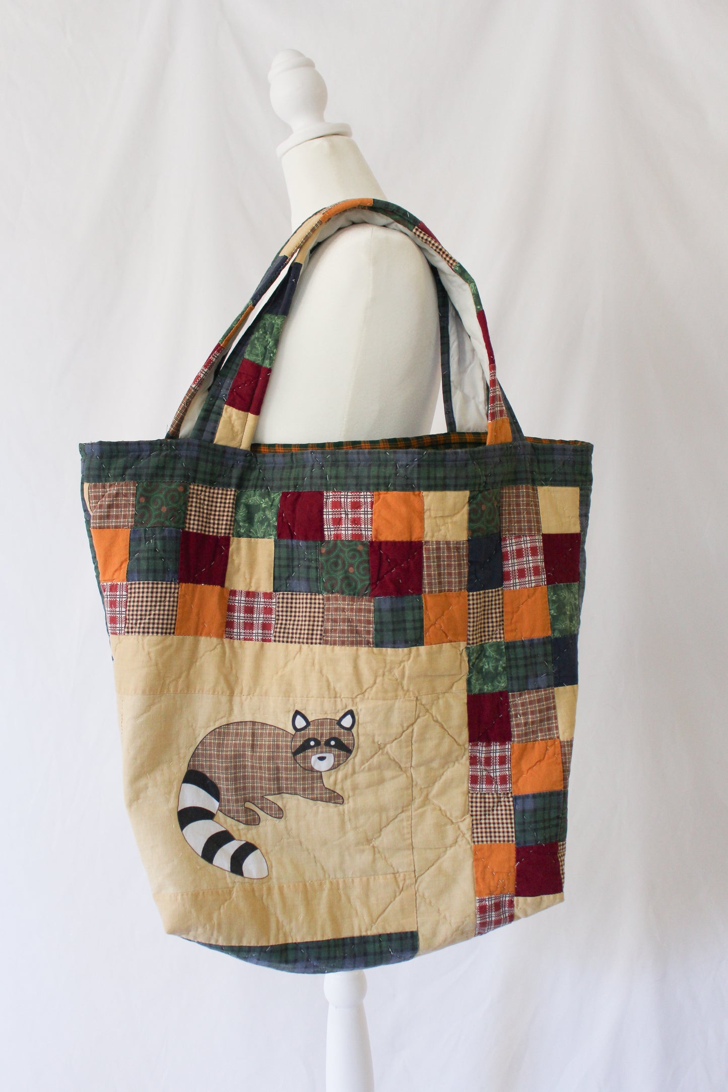 raccoon quilt tote bag, cabin tote bag, plaid patchwork tote bag, upcycled quilt purse