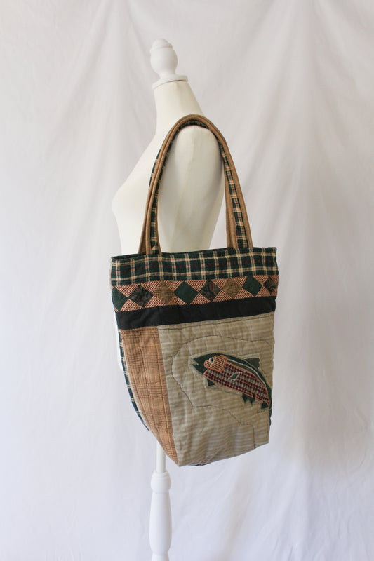 fish quilt tote bag, quilted purse, quilt purse, fishing purse, upcycled purse, recycled textile purse