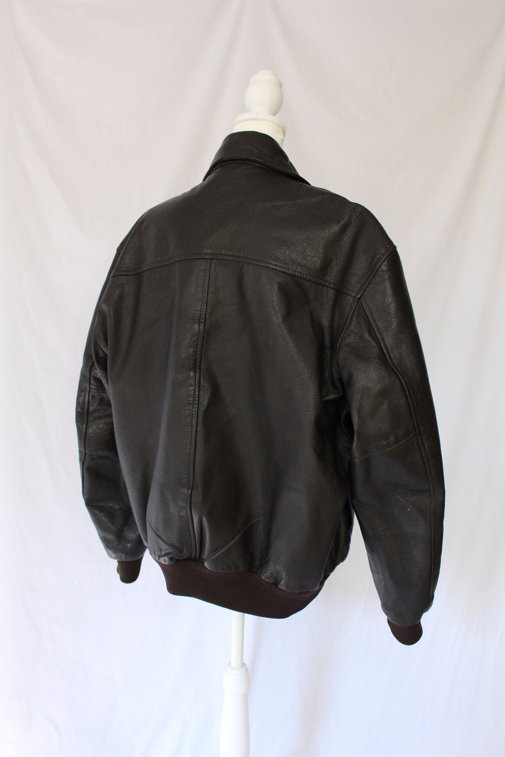 leather bomber jacket vintage pre-owned secondhand
